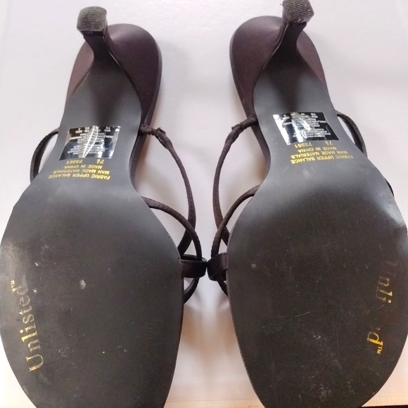 Unlisted heels - Picture 3 of 4